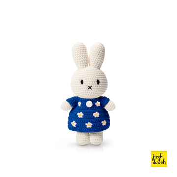 Miffy 米飛和她的藍色花朵洋裝