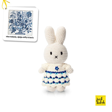 Miffy 米飛和她的新款台夫特藍洋裝